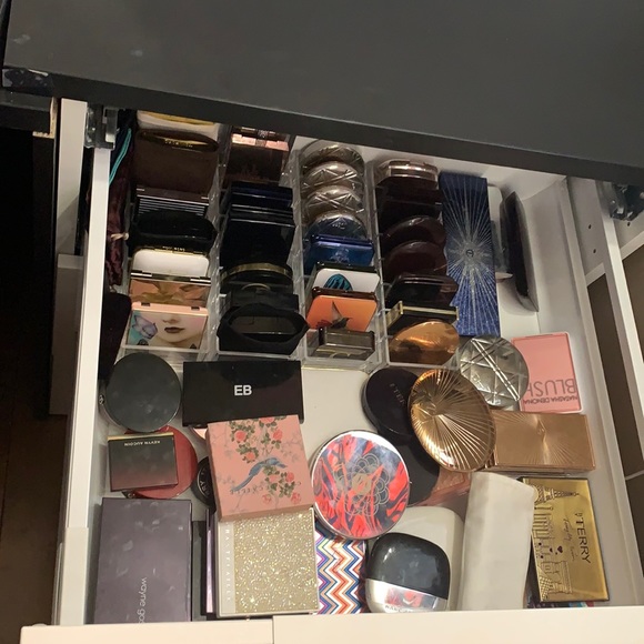 Makeup Mystery boxes! - Picture 7 of 8